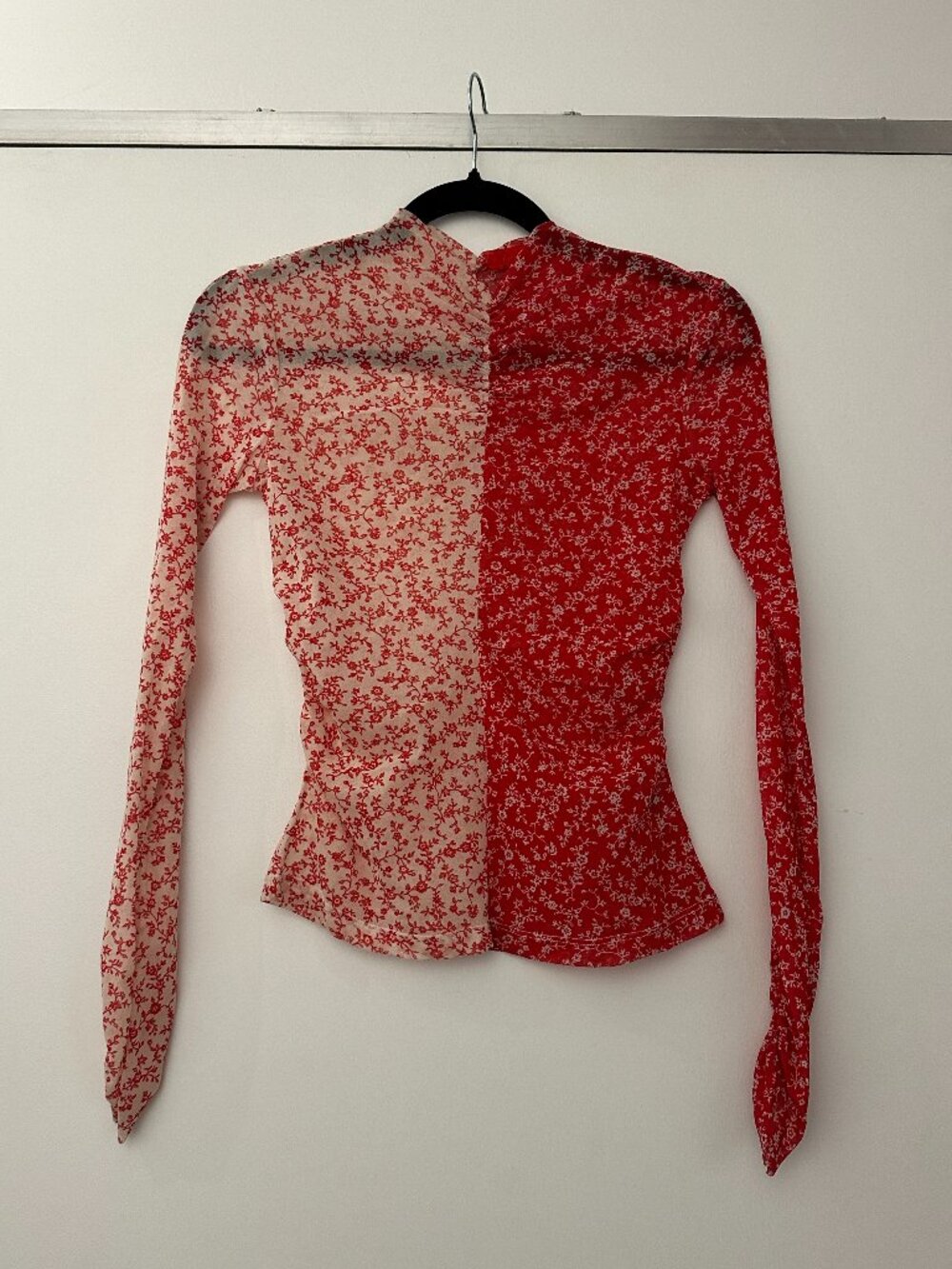COMMISSION Red Split Long Sleeve T-Shirt
